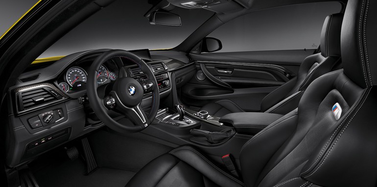 BMW M4-14