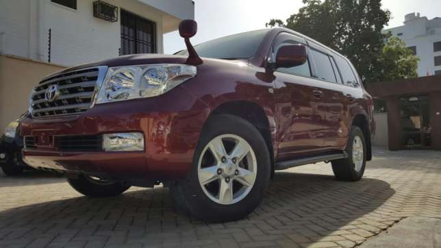Toyota Land cruiser v8 wine red axg edition SPECIAL NUMBER KCL REG full