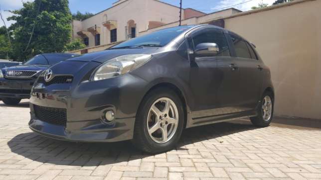 Toyota vitz rs 1500cc 2010 gray sports with spoiler fog lights paddle full